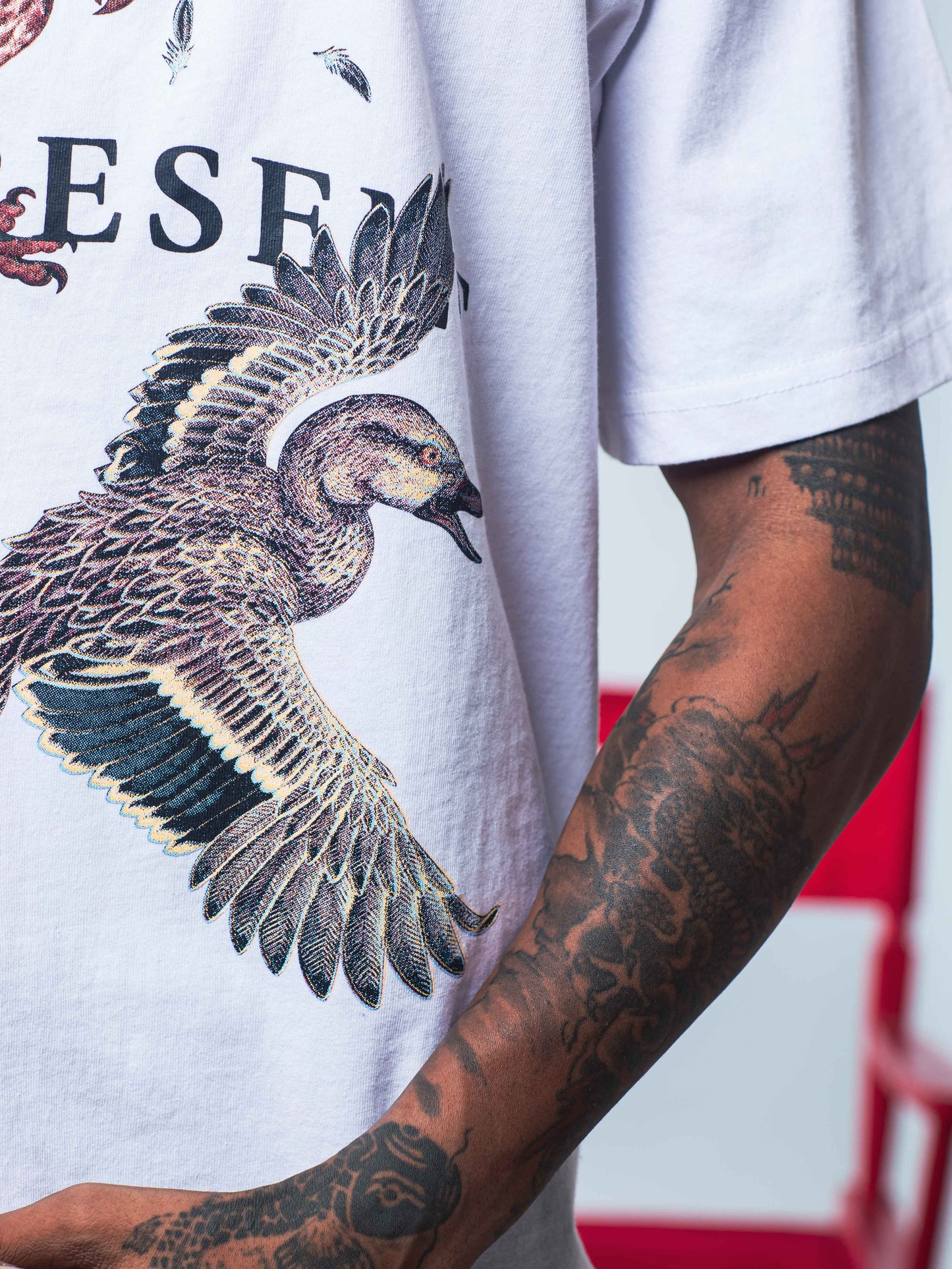 REPRESENT BIRDS OF PREY T-SHIRT 'WHITE'