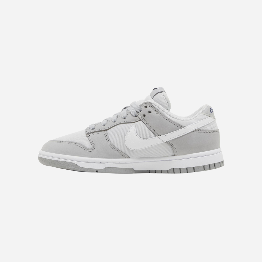 NIKE DUNK LOW LX LIGHT SMOKE GREY (WOMEN'S)