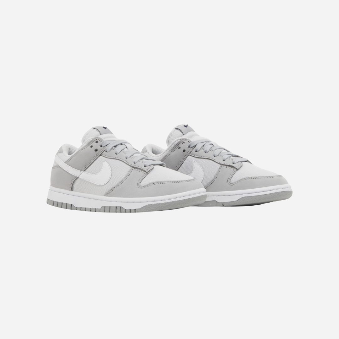 NIKE DUNK LOW LX LIGHT SMOKE GREY (WOMEN'S)