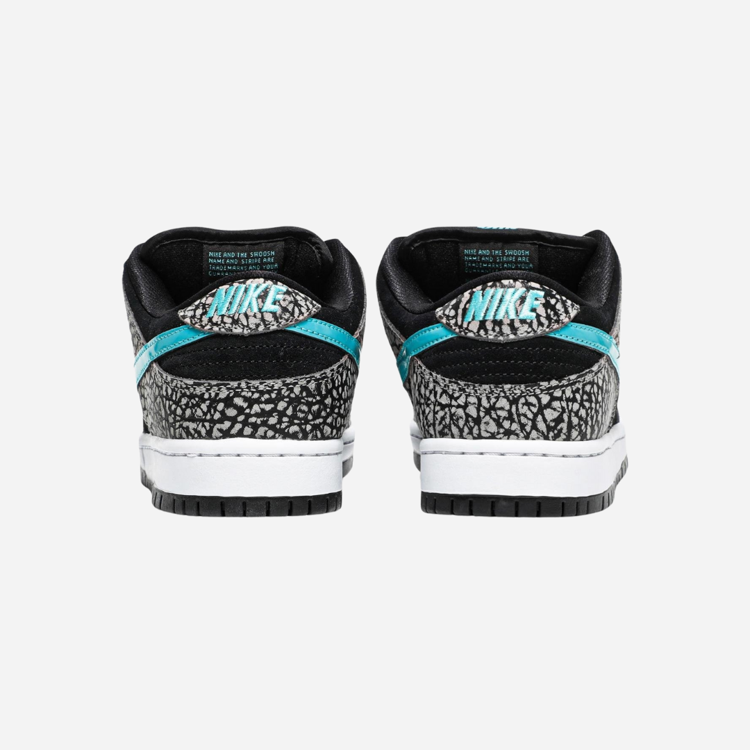 NIKE SB DUNK LOW ATMOS ELEPHANT