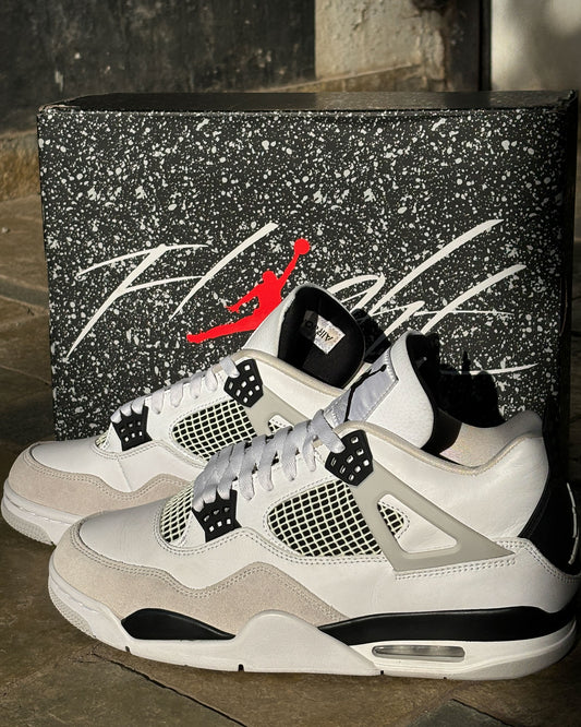 Air Jordan 4 Retro White/Black-Neutral Grey