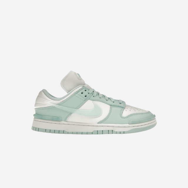 NIKE DUNK LOW TWIST JADE ICE (WOMEN'S)