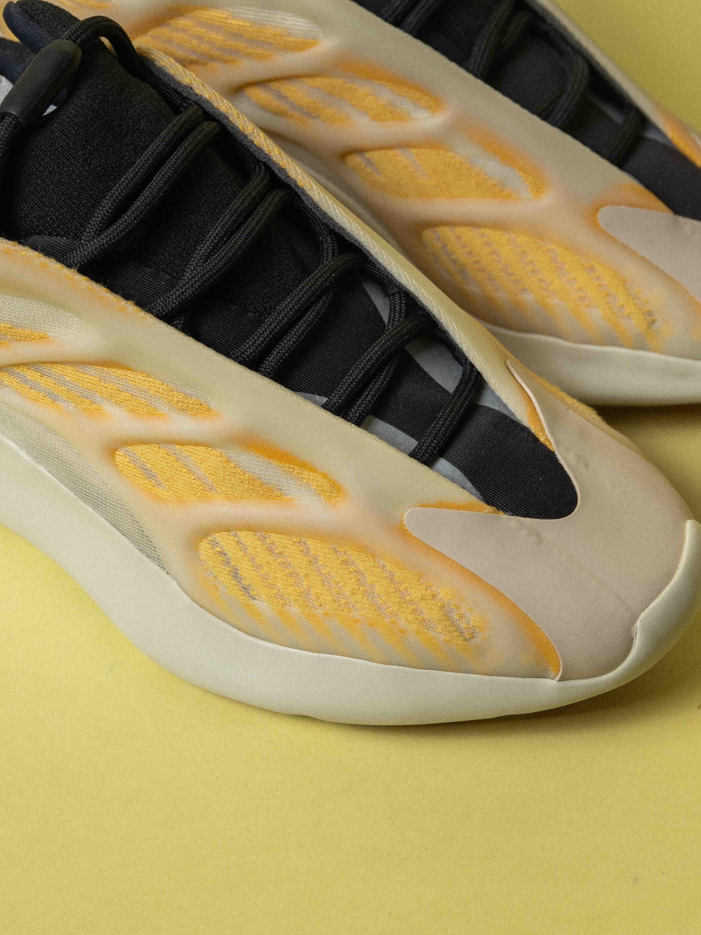 adidas Yeezy 700 V3 Mono Safflower Sneaker