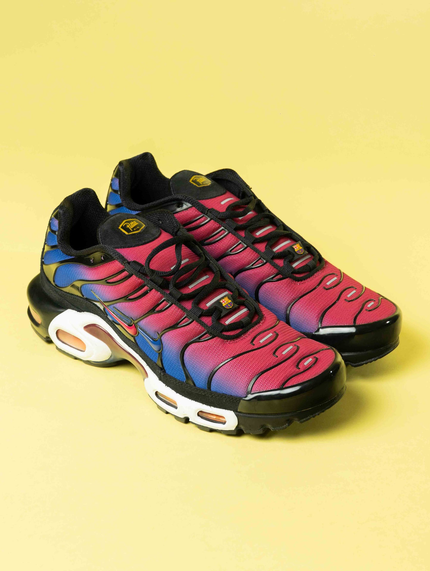 Air Max Plus x F.C. Barcelona x Patta Black/Nobel red Sneakers DS