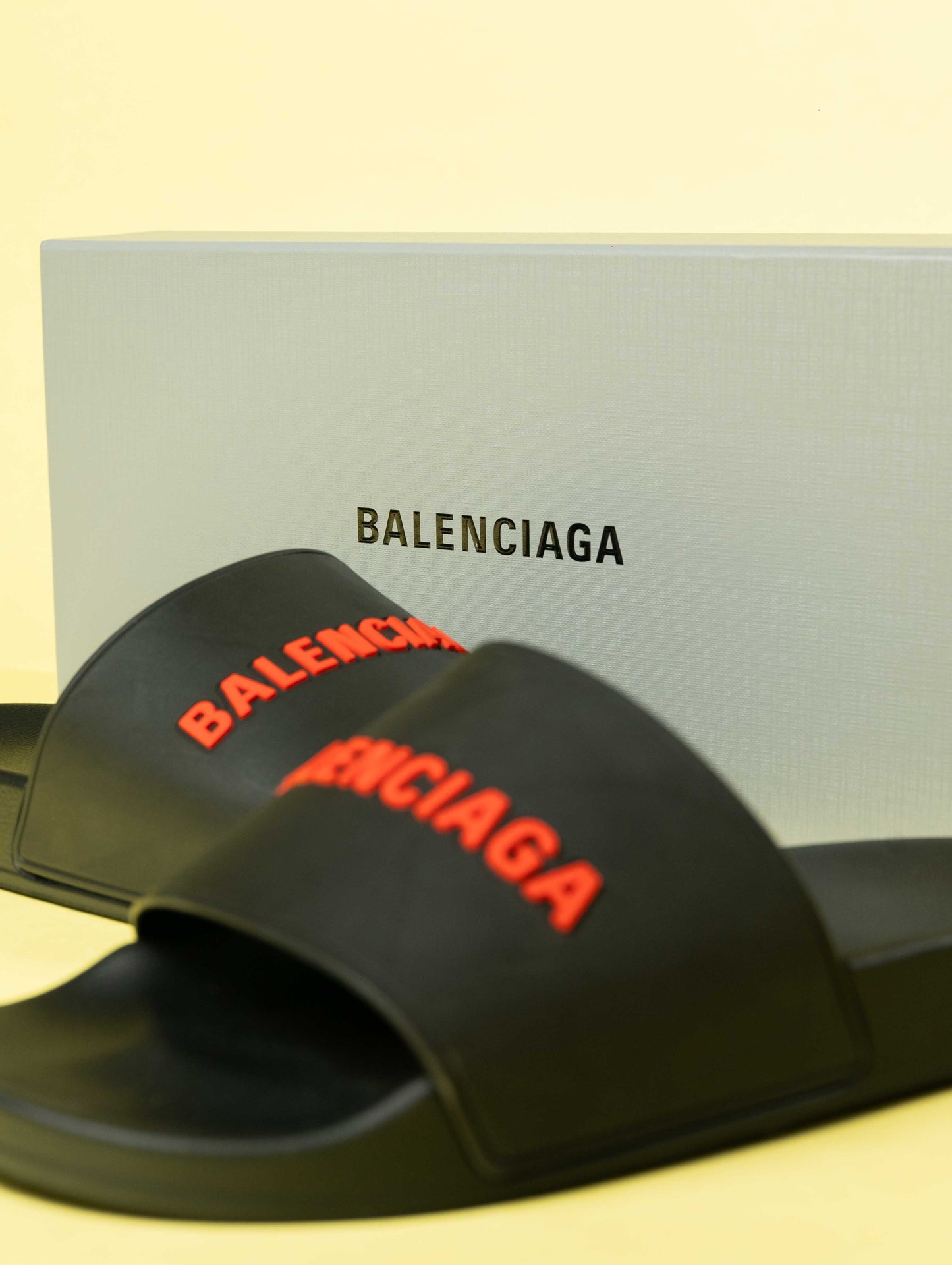 Balenciaga Pool Slides 'Black Red'