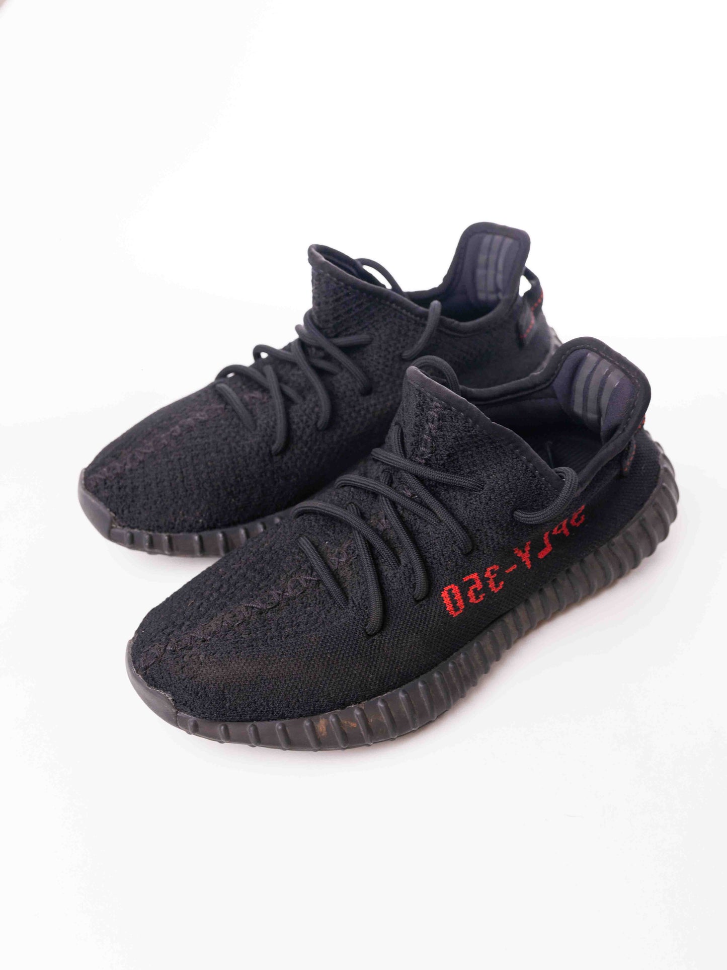 Yeezy 350 Bred