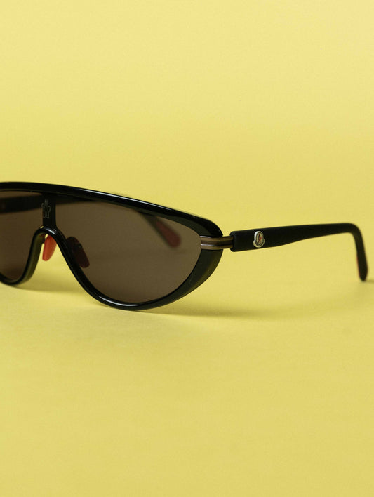 Moncler Vitesse shield sunglasses