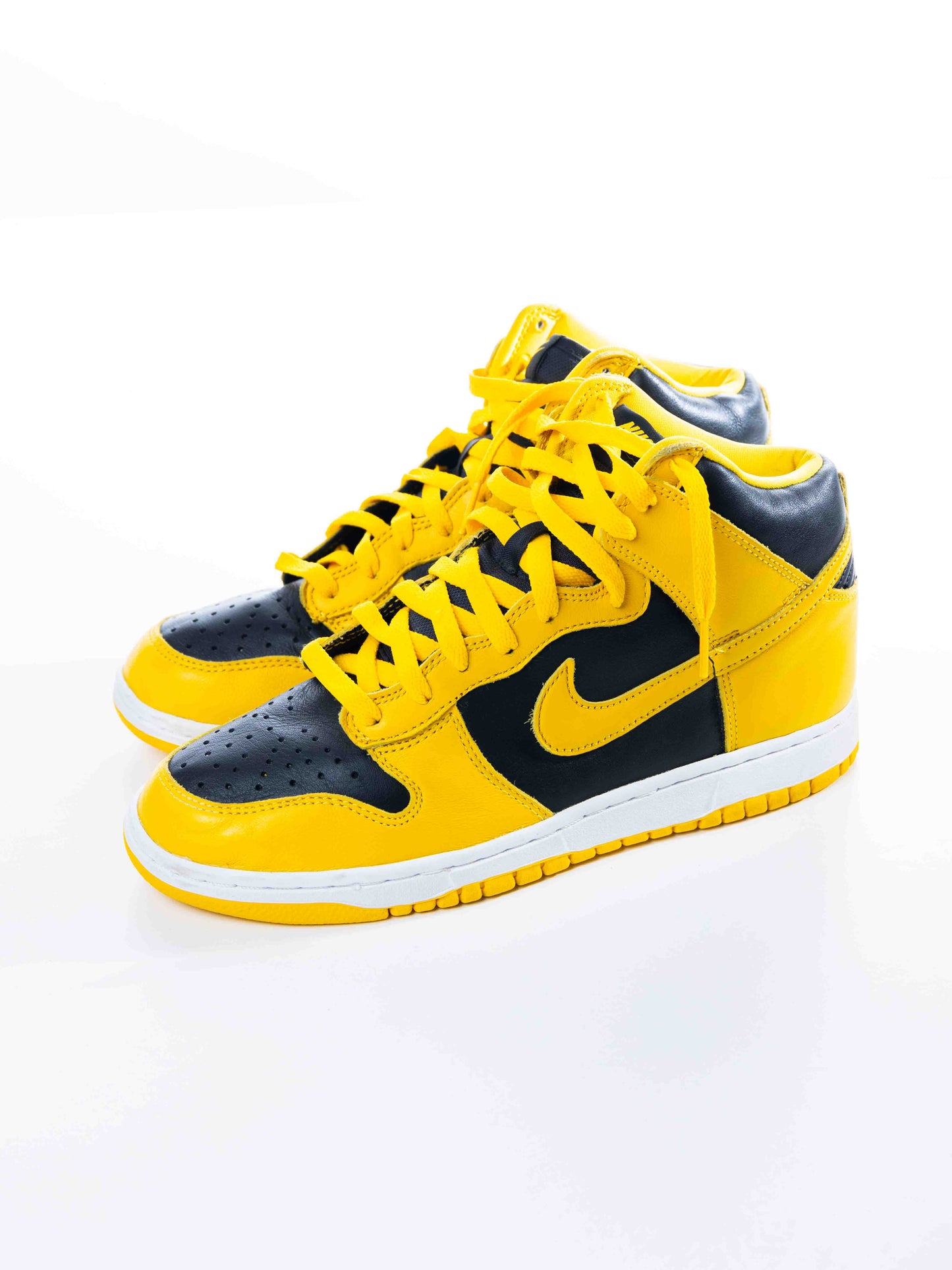 Nike Dunk High Black Varsity Maize