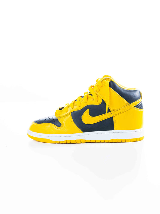 Nike Dunk High Black Varsity Maize