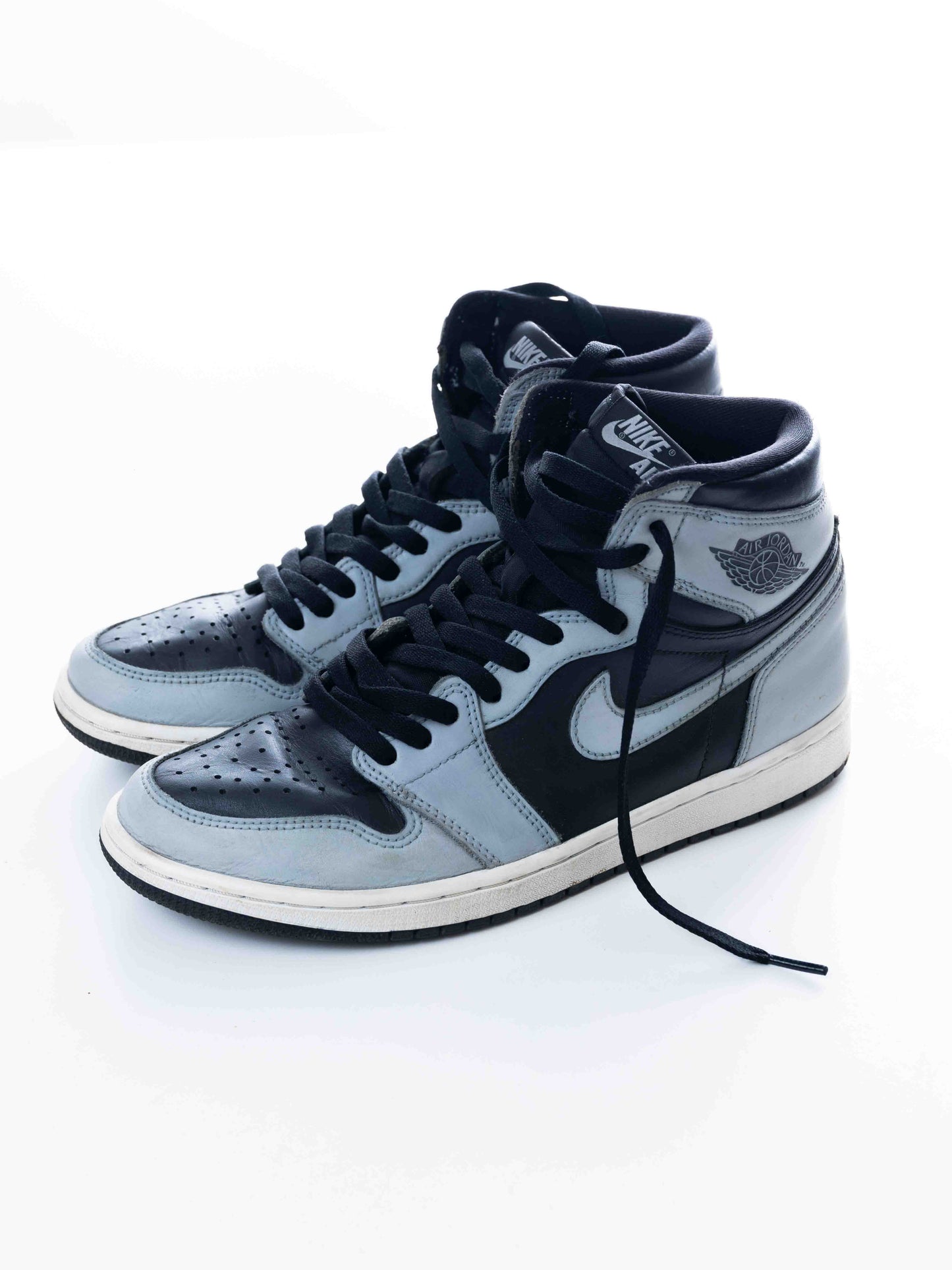 Nike Air Jordan 1 Retro High OG- Grey And Black