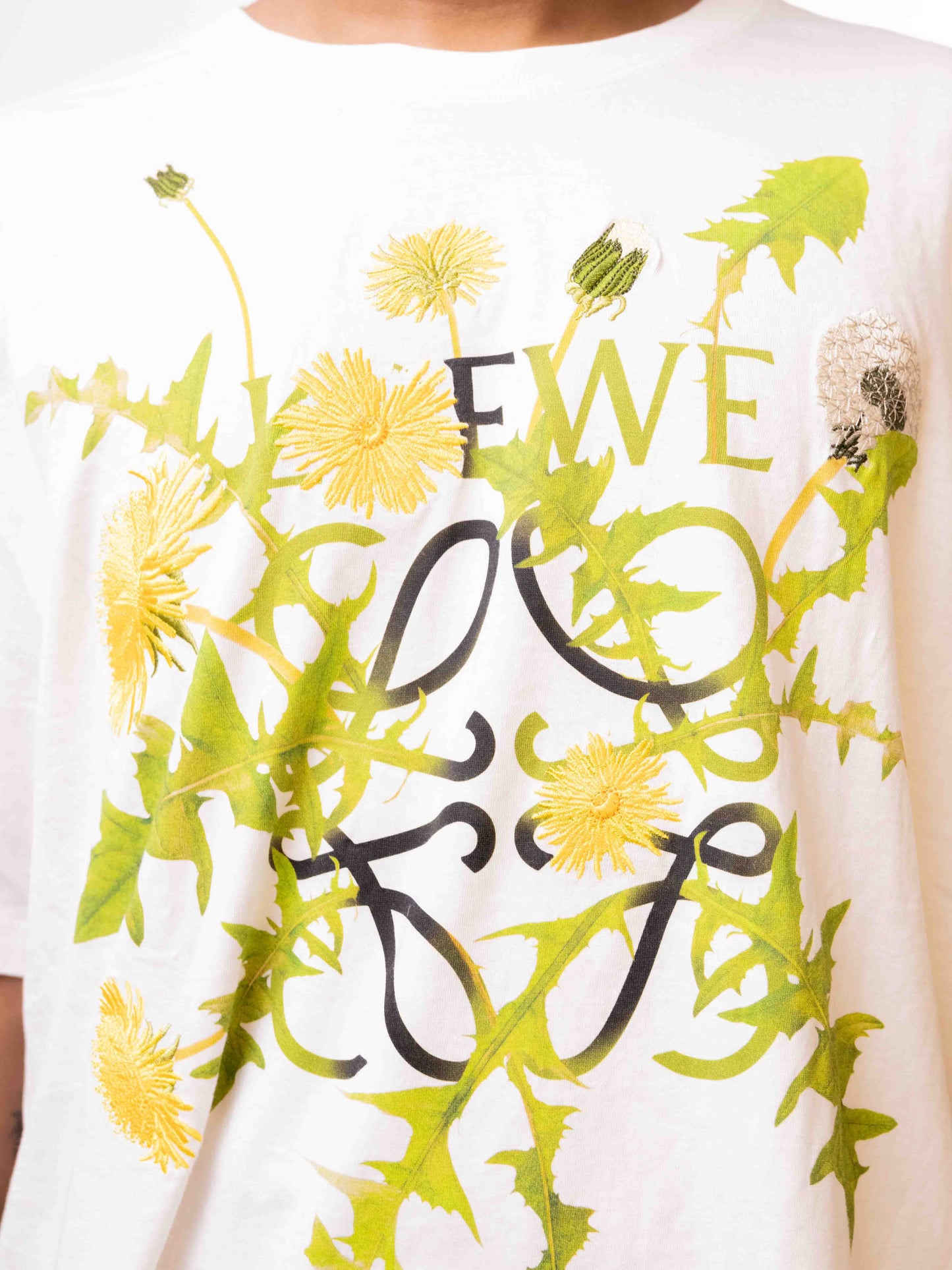 LOEWE ANAGRAM FLOWERS TEE