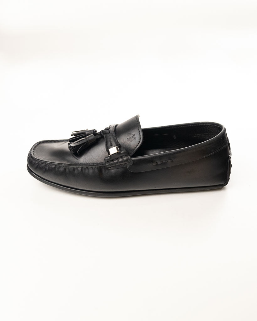 TOD'S BLACK LEATHER TASSEL LOAFERS