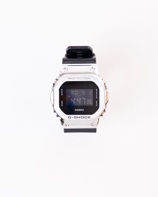 CASIO G-SHOCK DIGITAL BLACK DIAL MEN GM-5600U-1DR (G1526)