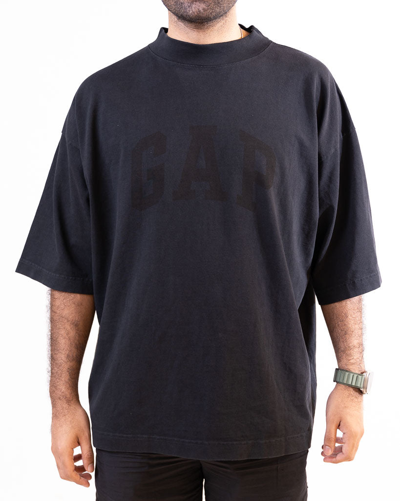 YEEZY GAP DOVE 3/4 SLEEVE T-SHIRT (BLACK)