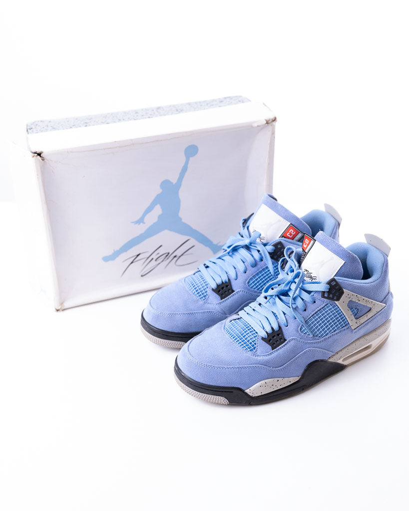 JORDAN 4 RETRO UNIVERSITY BLUE