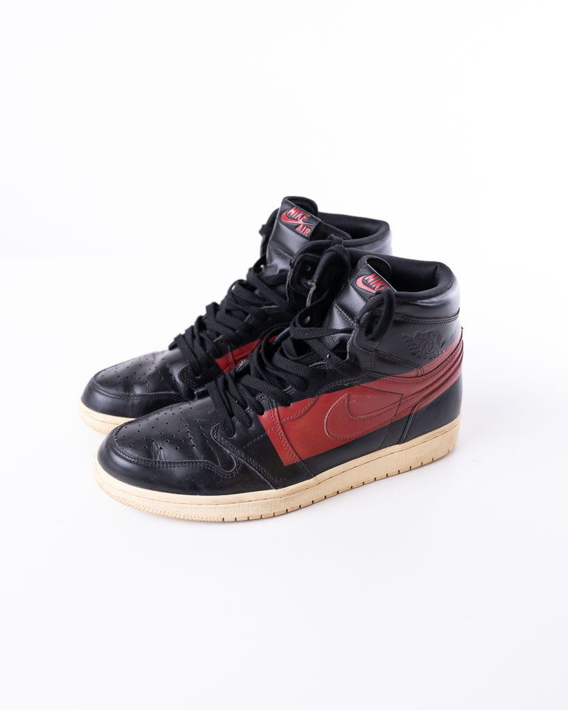 JORDAN 1 RETRO HIGH OG DEFIANT COUTURE