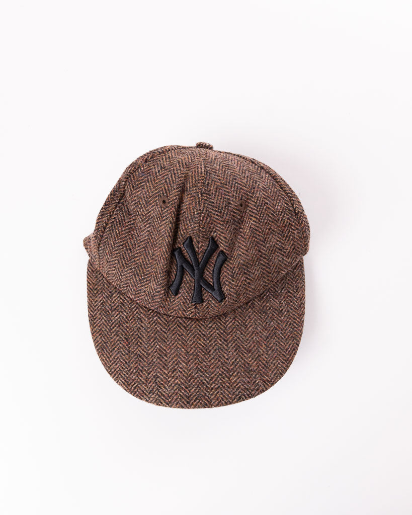 New Era New York Yankees Brown Plaid Texture Snapback Cap