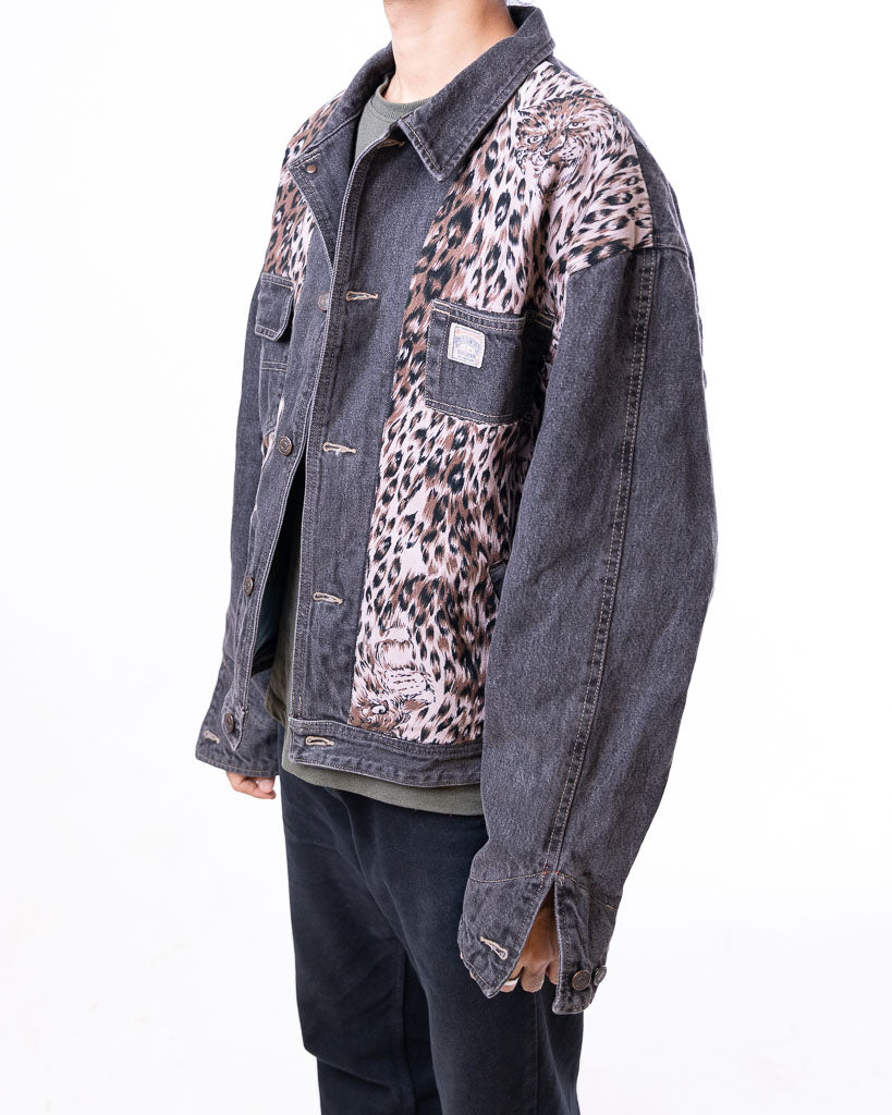 RESTORED GWA TIGER PRINT DENIM JACKET