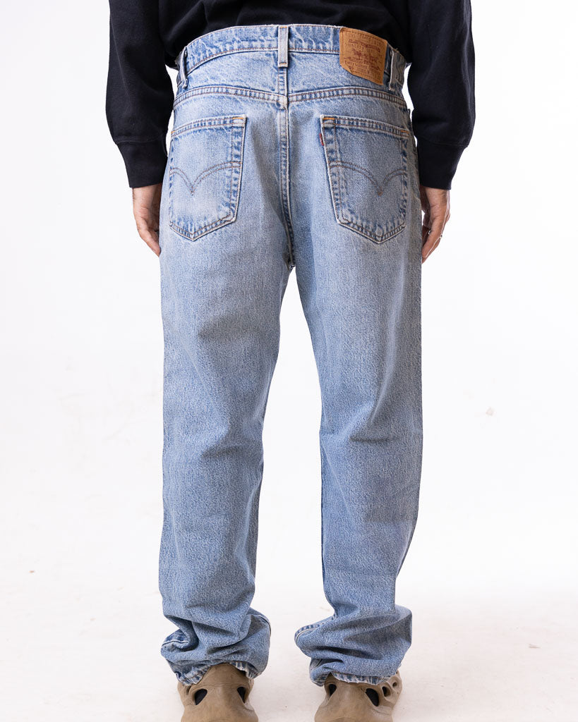 Vintage Levis 505 Mid Blue