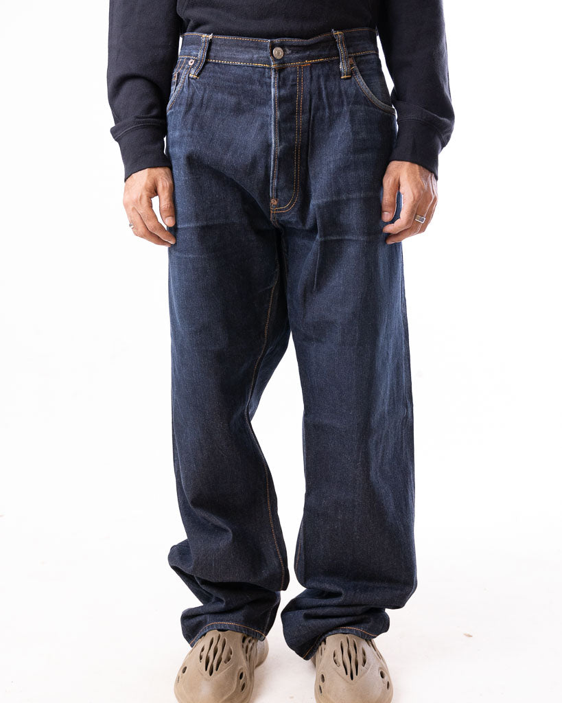 EVISU HERITAGE RAW SELVEDGED DENIM WITH EMBOLDENED DESIGN ON BACK