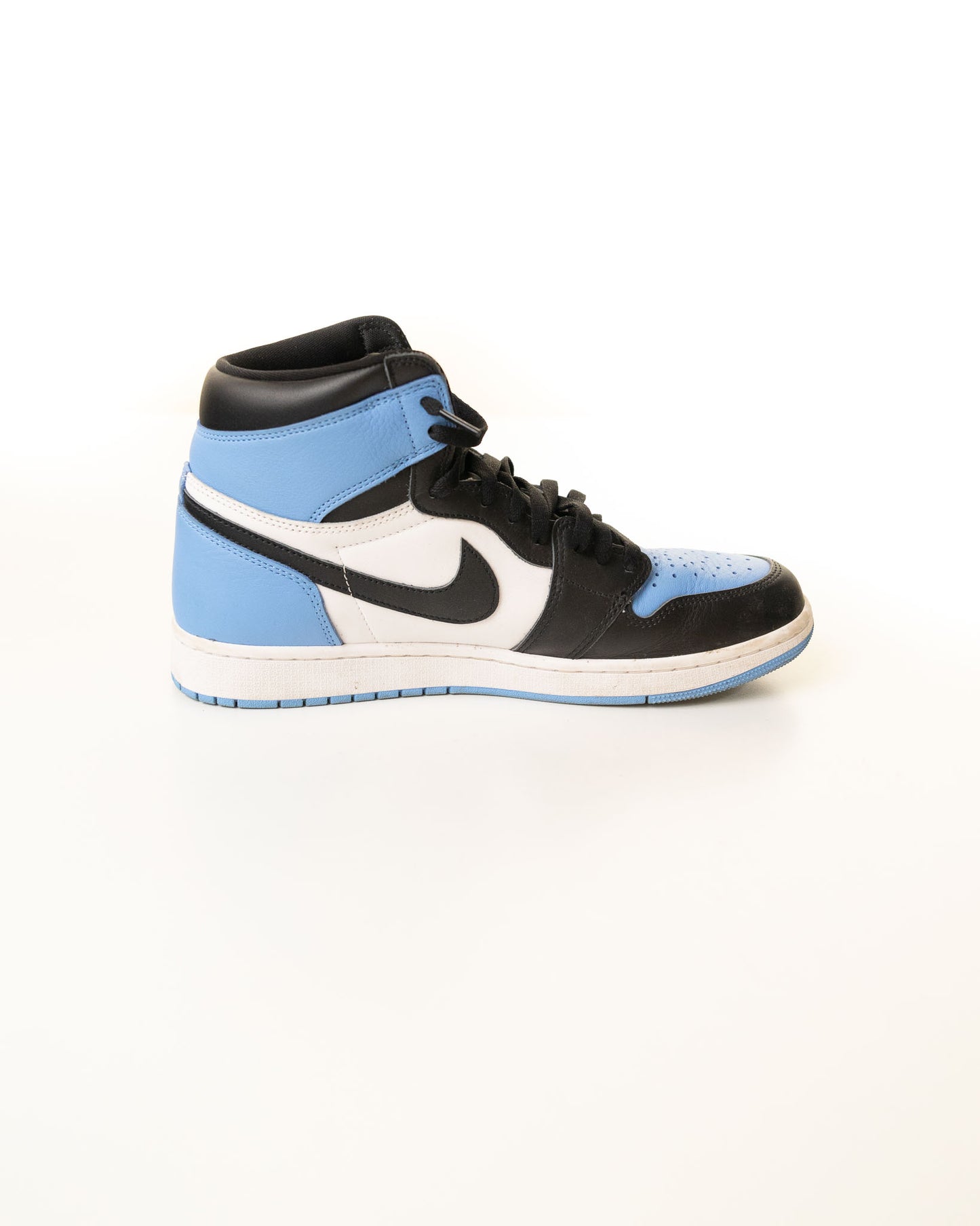 Jordan 1 Retro High OG UNC Toe