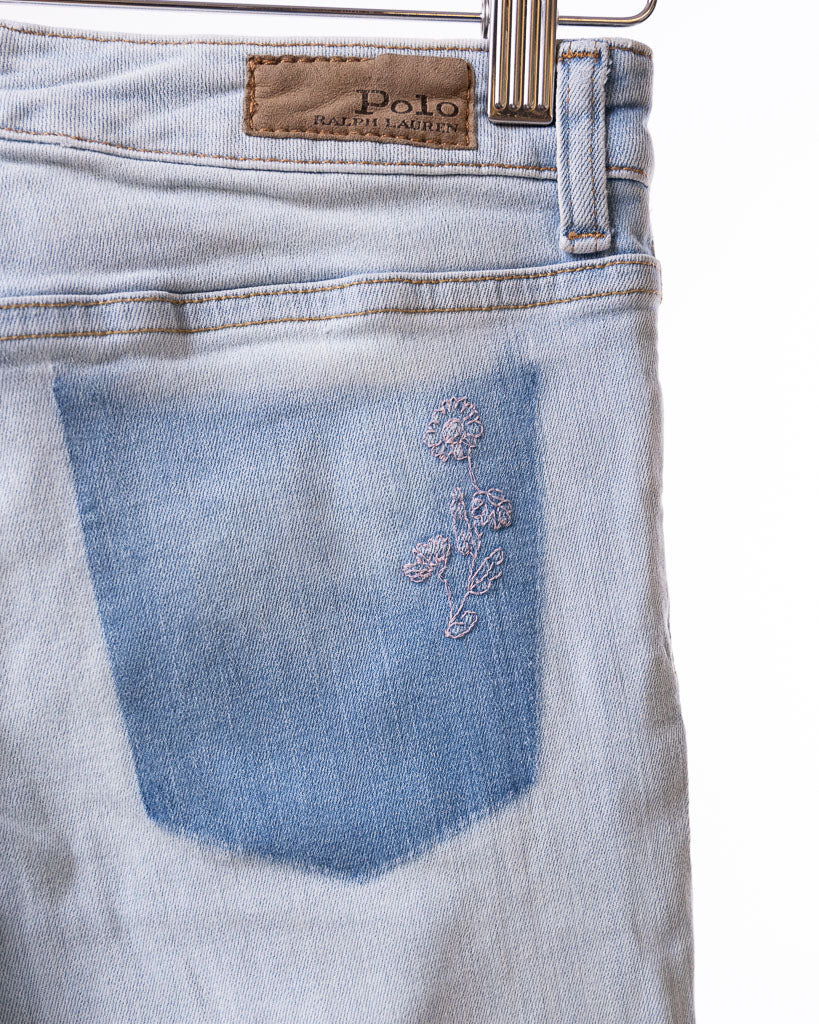 Polo Ralph Lauren Womens Skinny Denim With Flower Embroidery