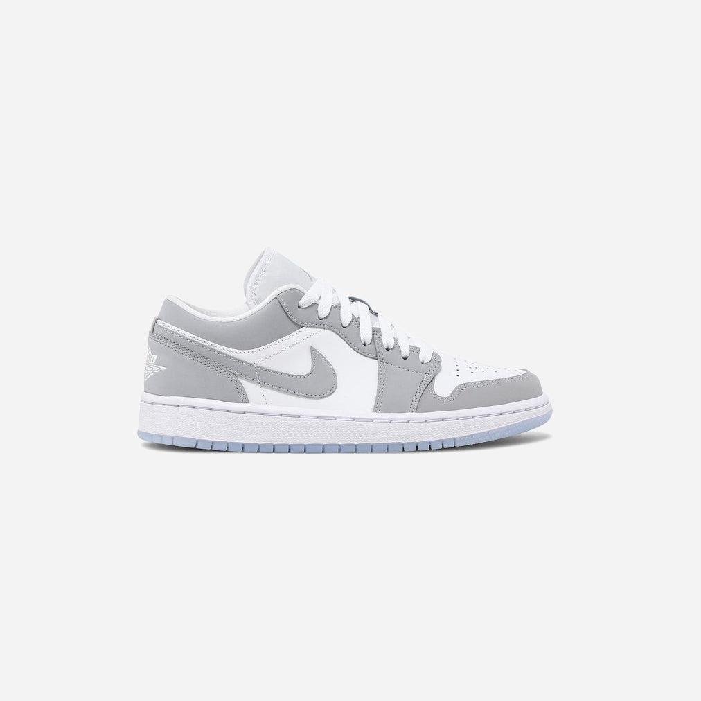 JORDAN 1 LOW WOLF GREY (WOMEN'S)