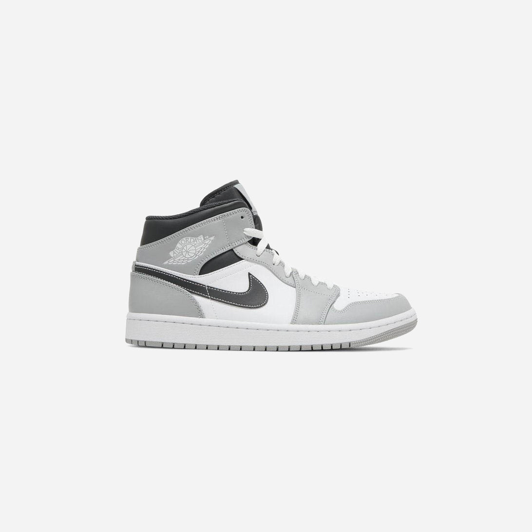 JORDAN 1 MID LIGHT SMOKE GREY