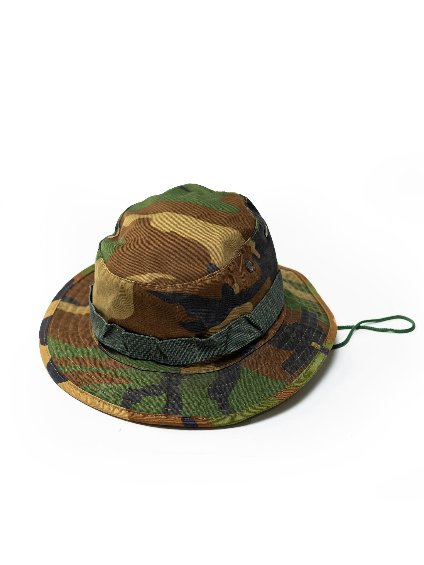 VINTAGE MILITARY SURPLUS ARMY CAMO BUCKET HAT