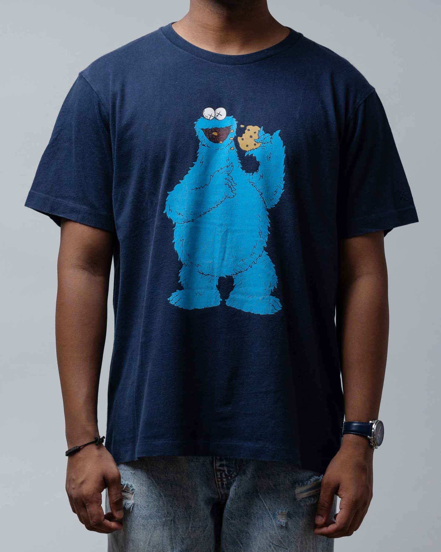 Ss18 Kaws X Uniqlo X Sesame Street Cookie Monster Tee