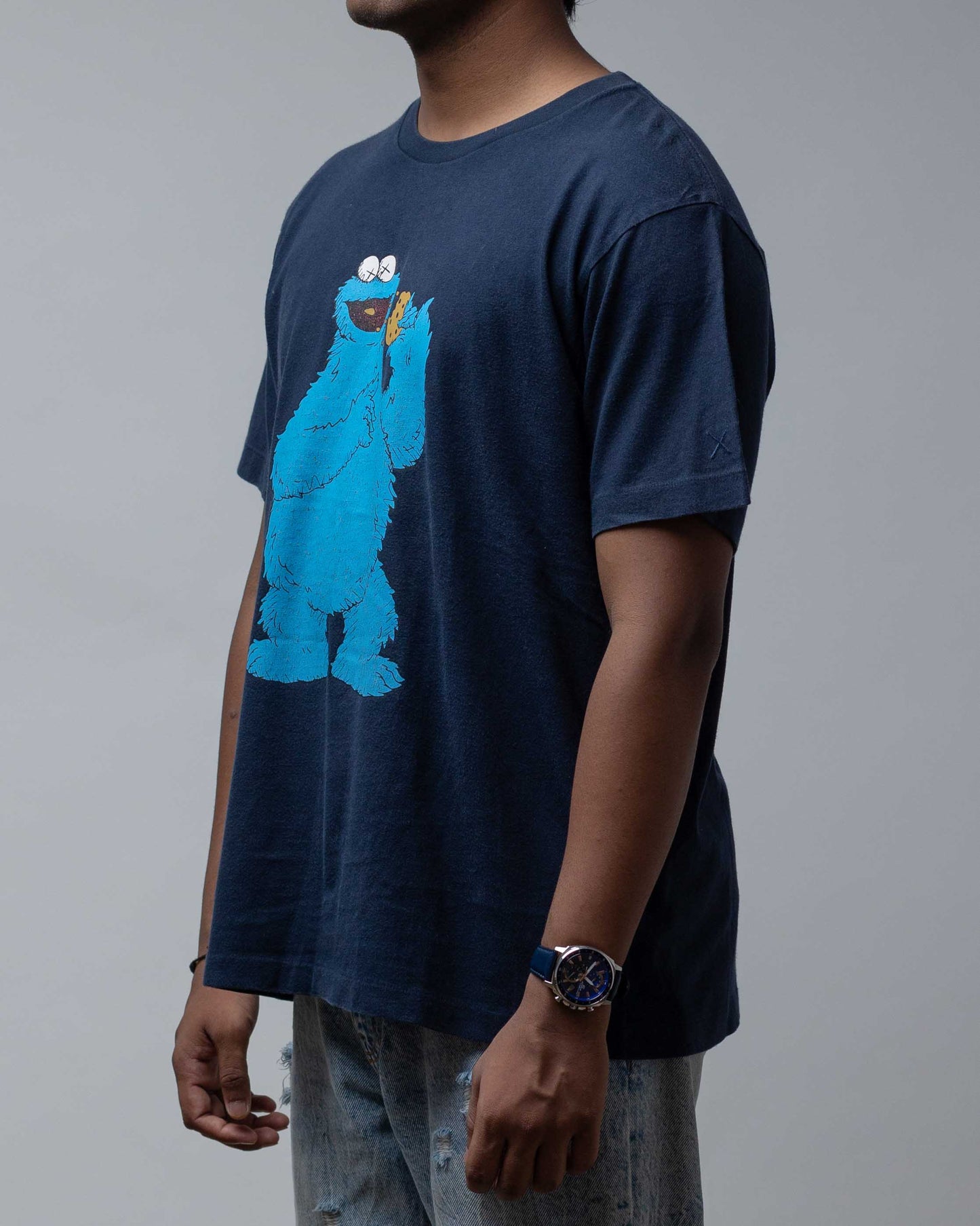 Ss18 Kaws X Uniqlo X Sesame Street Cookie Monster Tee