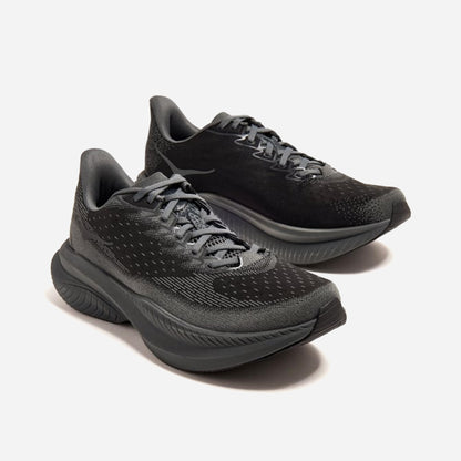 Hoka One One Mach 6 Triple Black