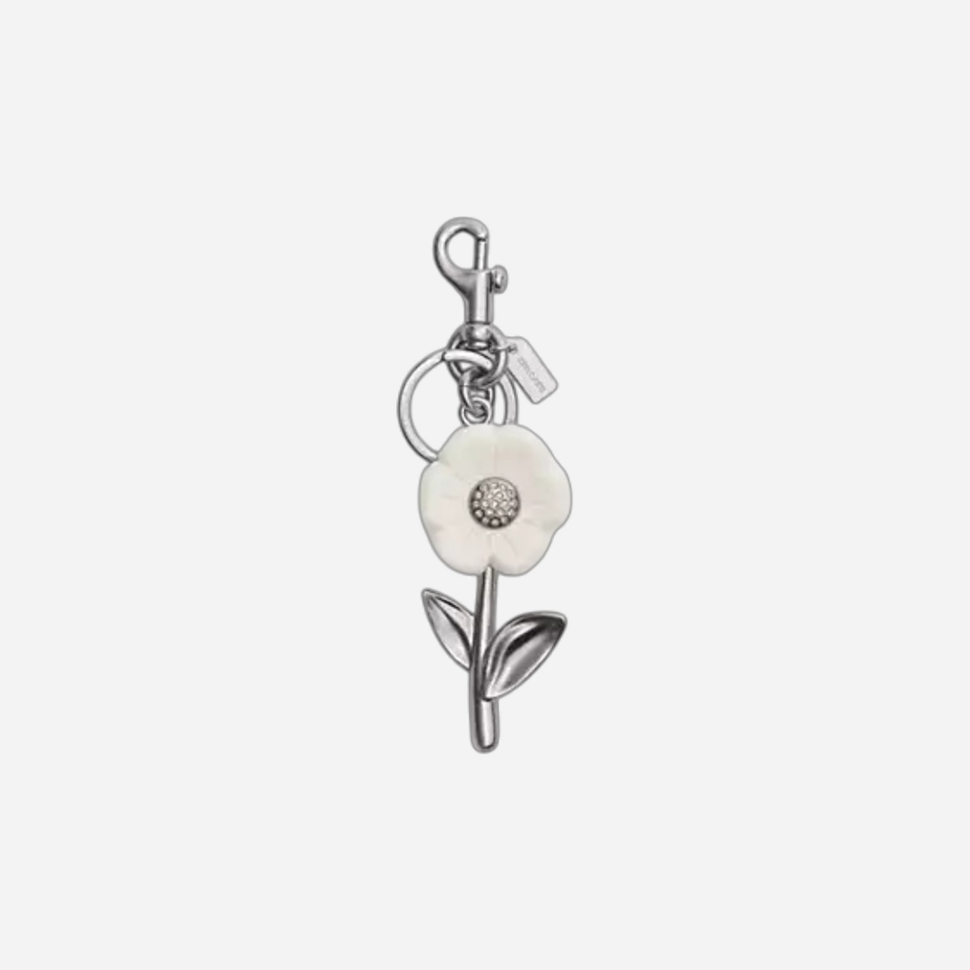 小物 Coach Daisy Flower Bag Charm Keychain Coach x The Summer I Turned Pretty Daisy Bag Charm – The