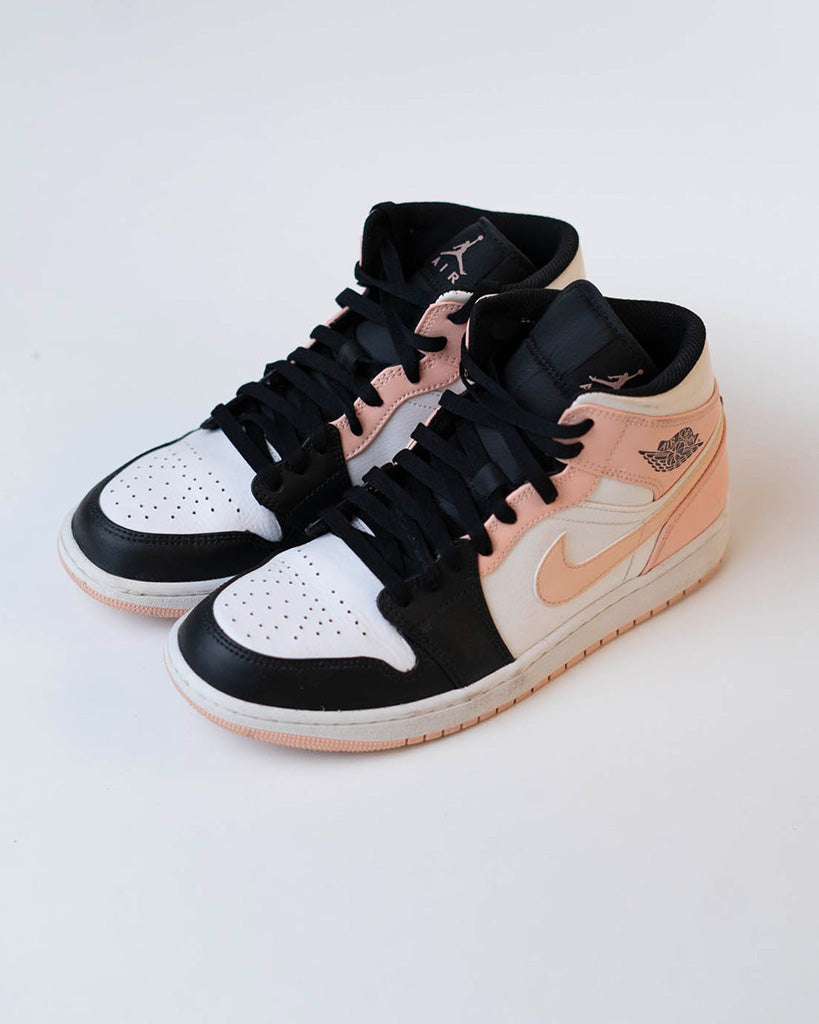 Air Jordan 1 Mid Crimson Tint