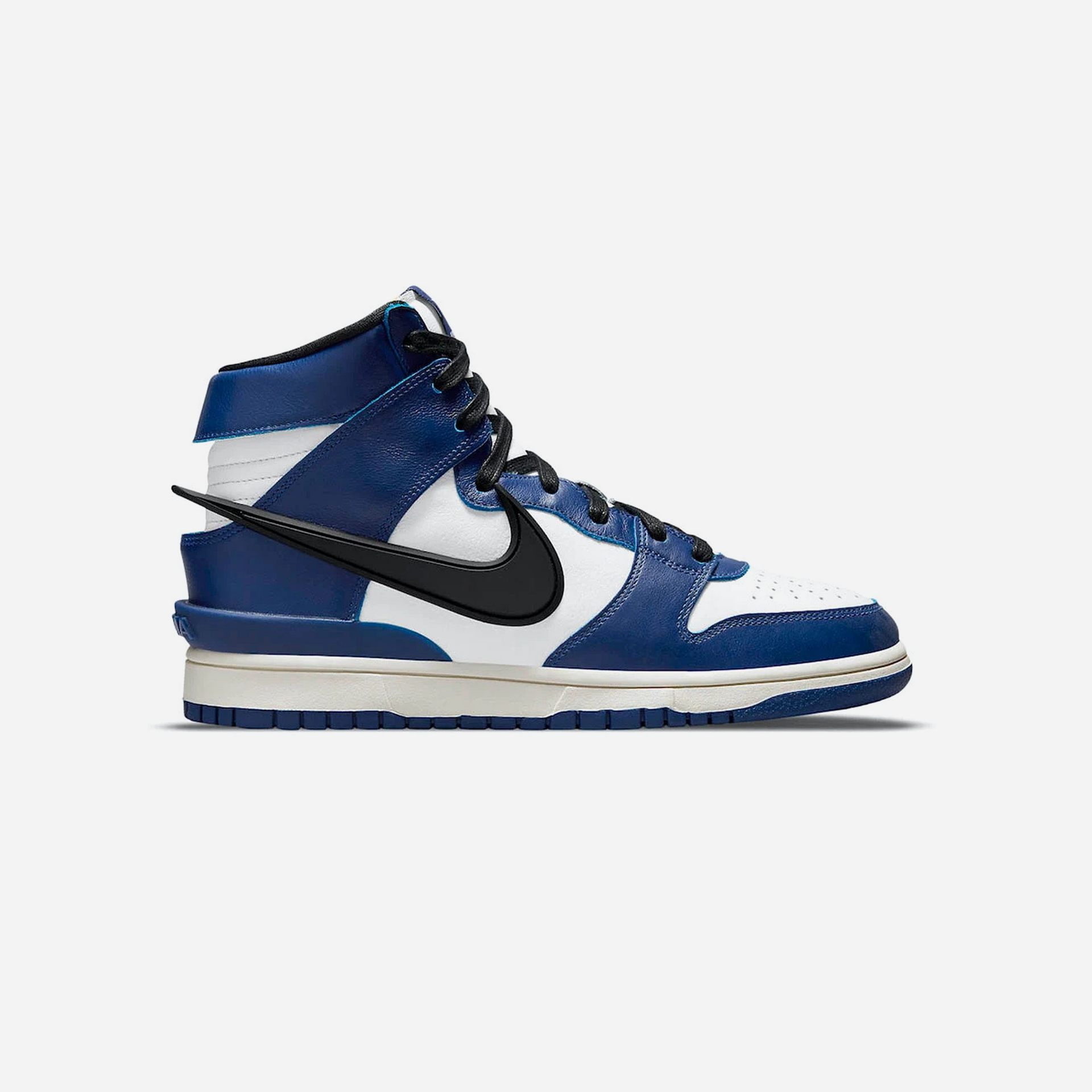 AMBUSH × NIKE DUNK HIGH \