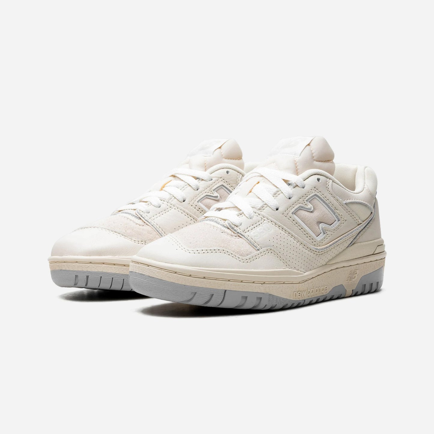 New Balance 550 White Timberwolf