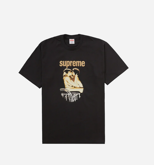 Supreme Kiss Tee Black