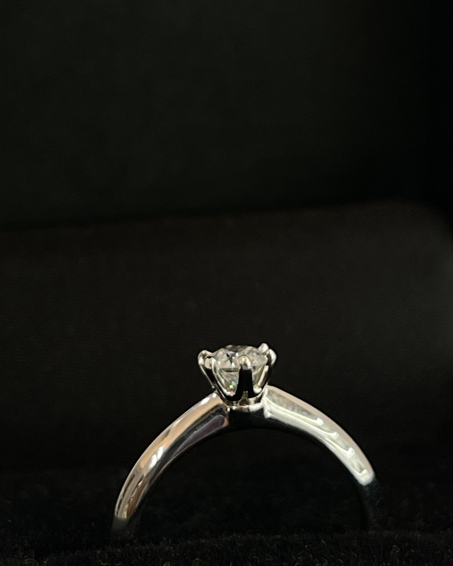 TIFFANY & CO CLASSIC PRAWN PLATINUM 0.37 CARAT IF DIAMOND RING WITH TIFFANY CERTIFICATE