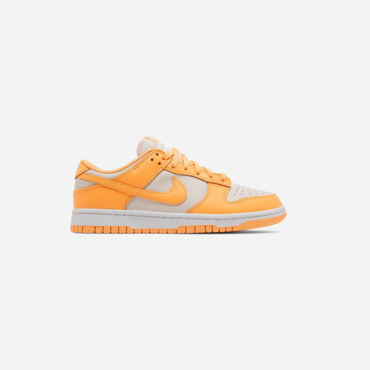 NIKE DUNK LOW PEACH CREAM