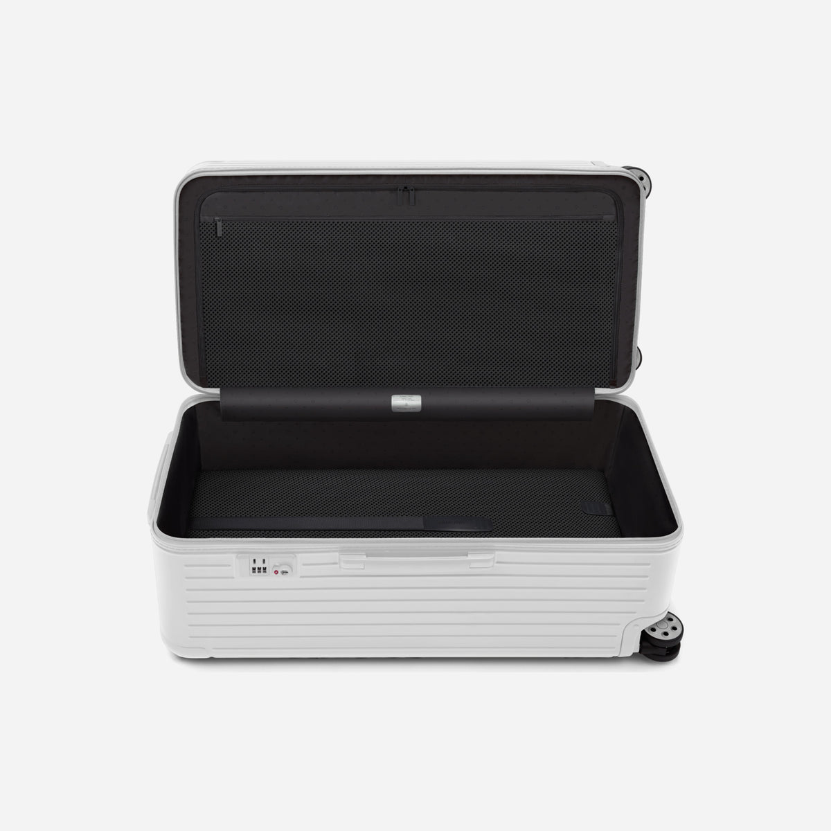 RIMOWA Essential Trunk Plus Gloss White