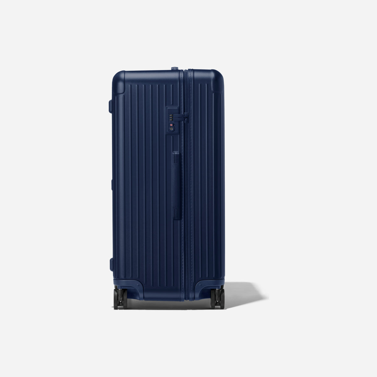 RIMOWA Essential Trunk Plus Matte Blue