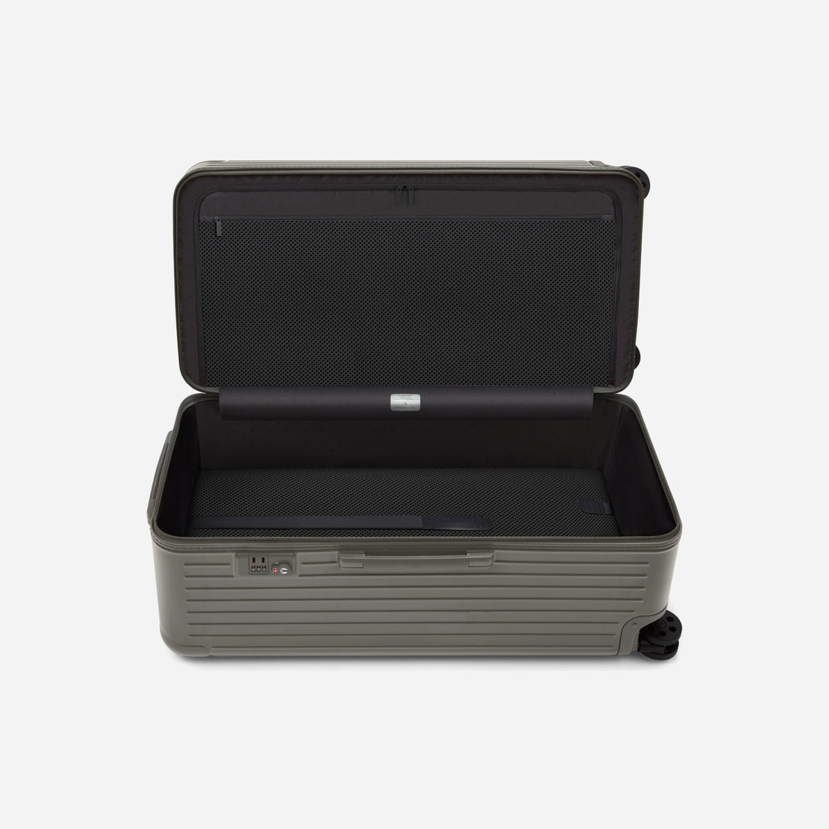 RIMOWA Essential Trunk Plus Gloss Slate Grey