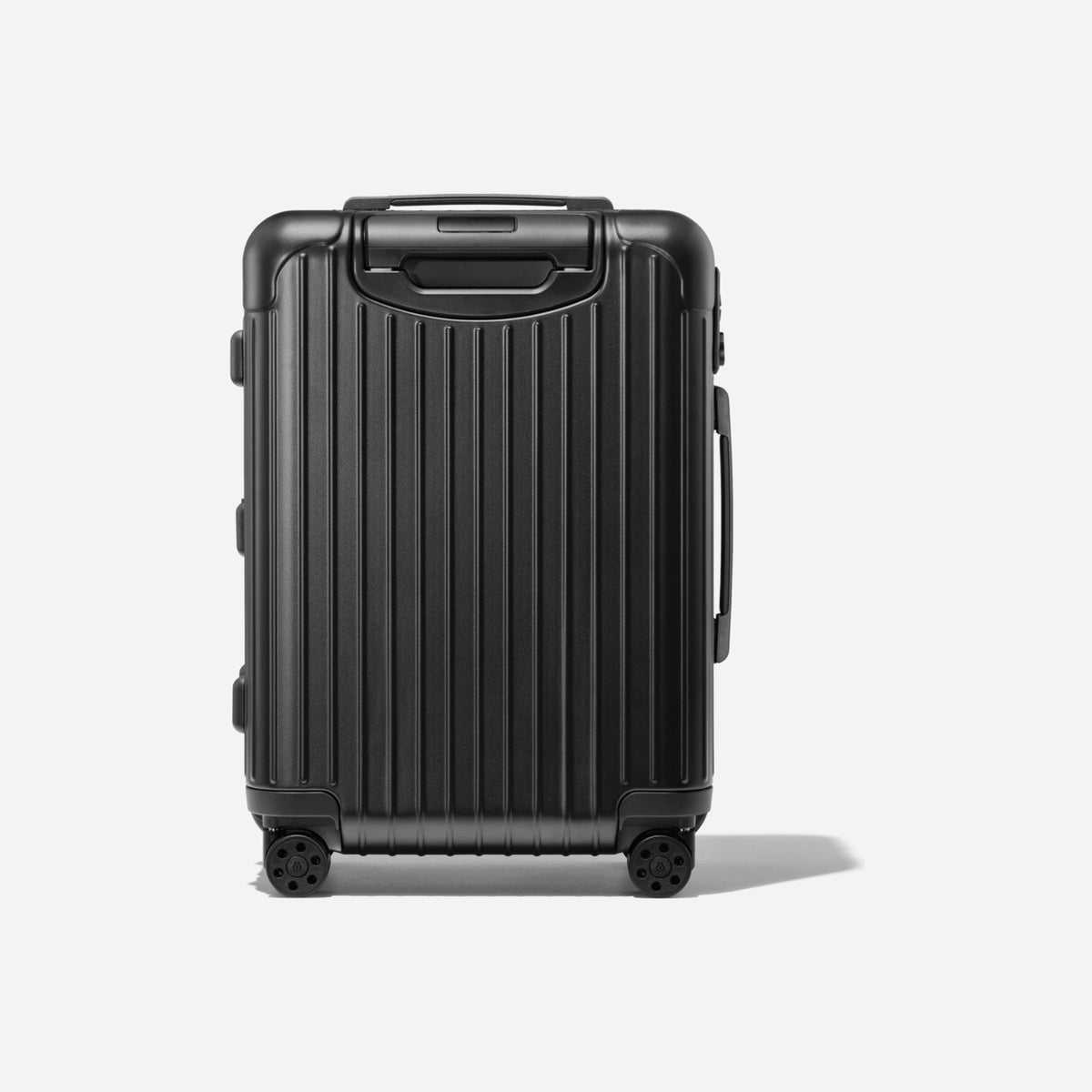 RIMOWA Essential Cabin S Matte Black