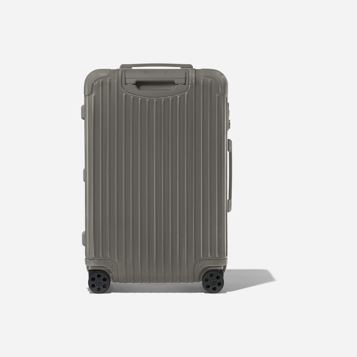 RIMOWA Essential Check-In M Gloss Slate Grey