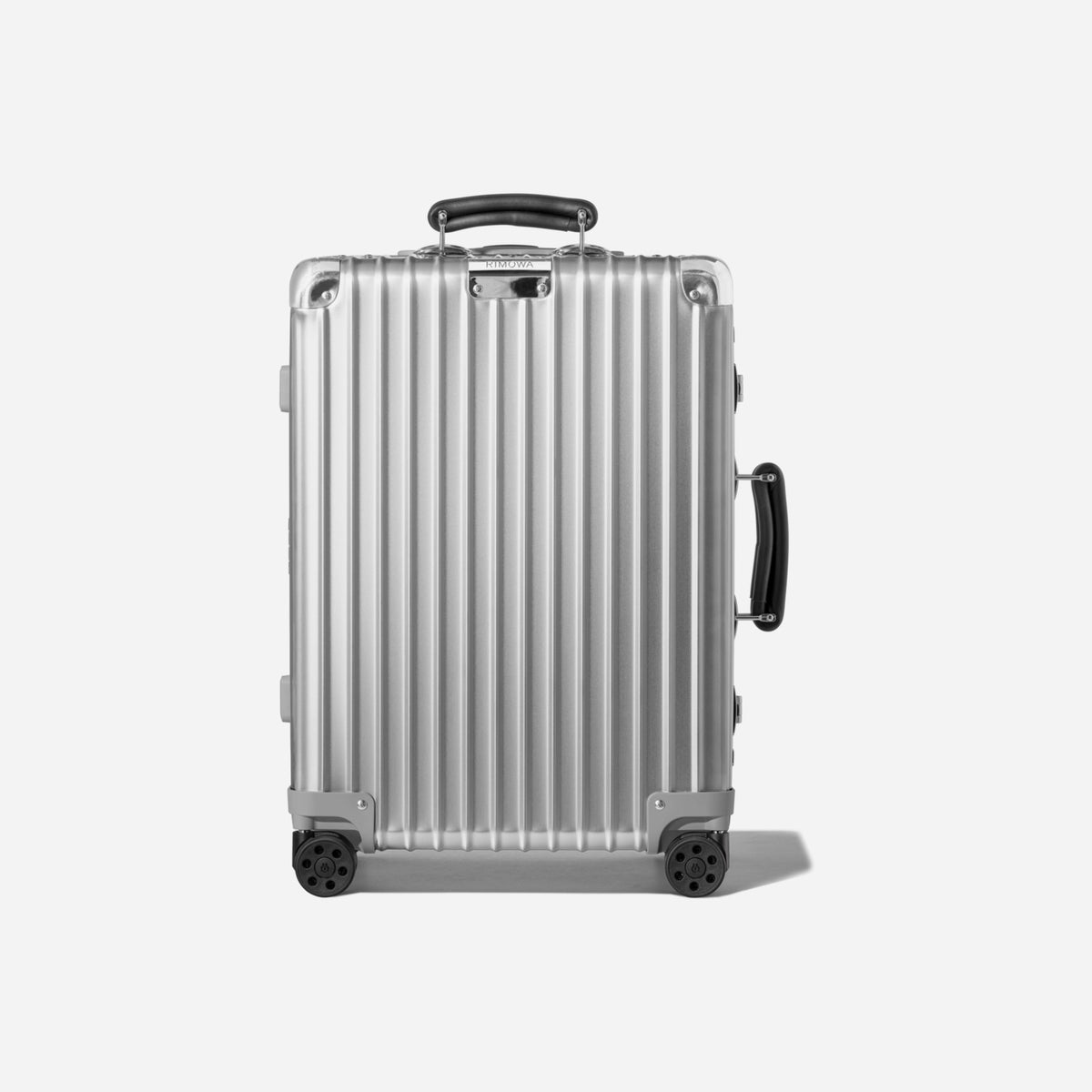 RIMOWA Classic Cabin Silver