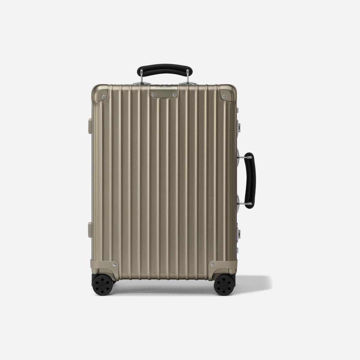 RIMOWA Classic Cabin Titanium