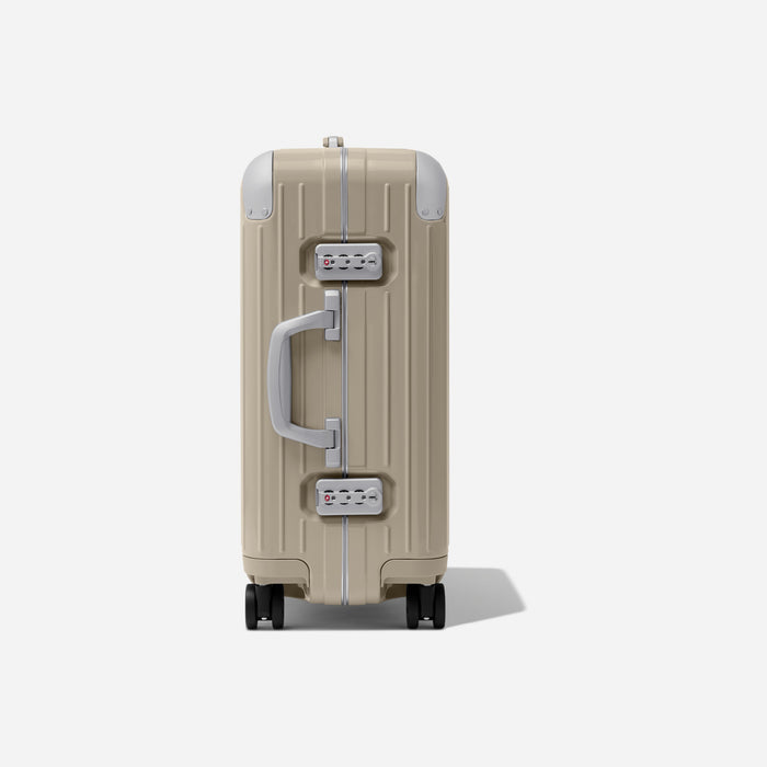 The polycarbonate back