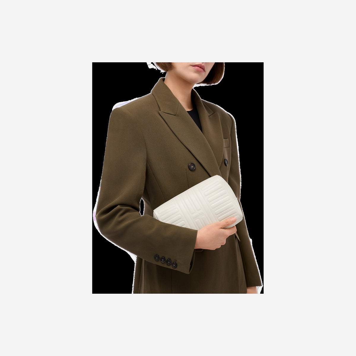 RIMOWA Groove Leather Zipped Pouch Chalk Beige