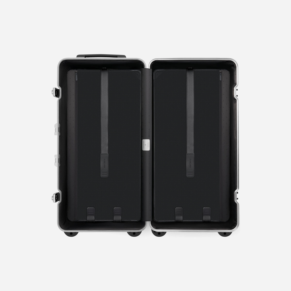 RIMOWA Hybrid Trunk Plus Matte Black