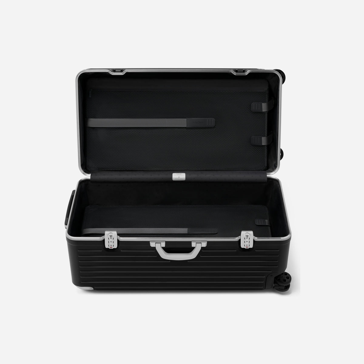 RIMOWA Hybrid Trunk Plus Matte Black